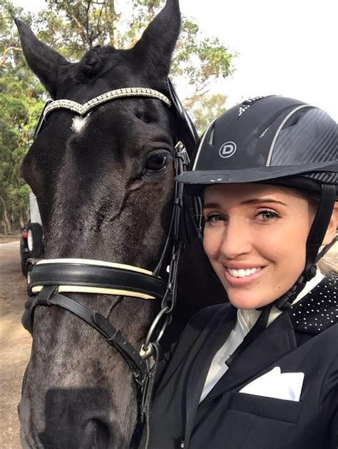 libby hopwood leaked|OnlyFans jockey surpassed her biggest fear of earning $50 for。